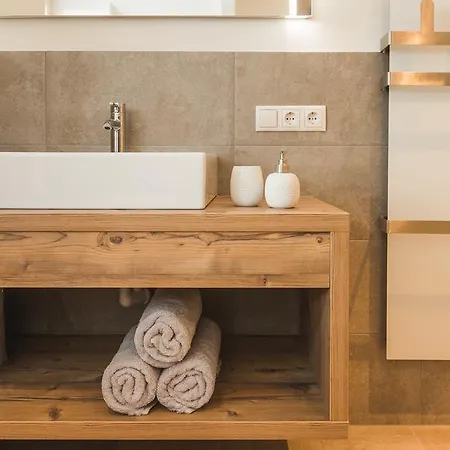 בית נופש Mulin Im Sommer Inklusive Bergbahnticket Super Sommer Card לאדיס